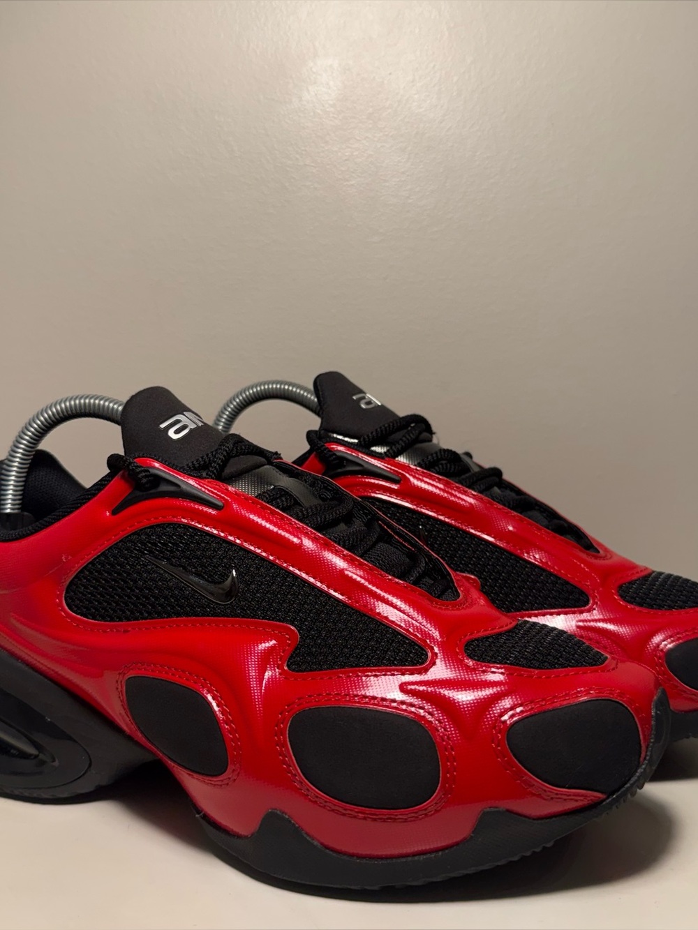 Nike Air Max SNDR University Red Black Women's Size 8.5 Athletic Running Sneaker